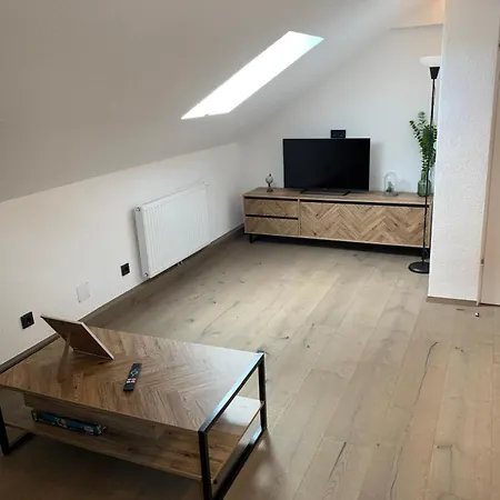 Idyllische Suite In Zentrumsnaehe Mit Parkplatz Top 2 Gmunden Exterior photo